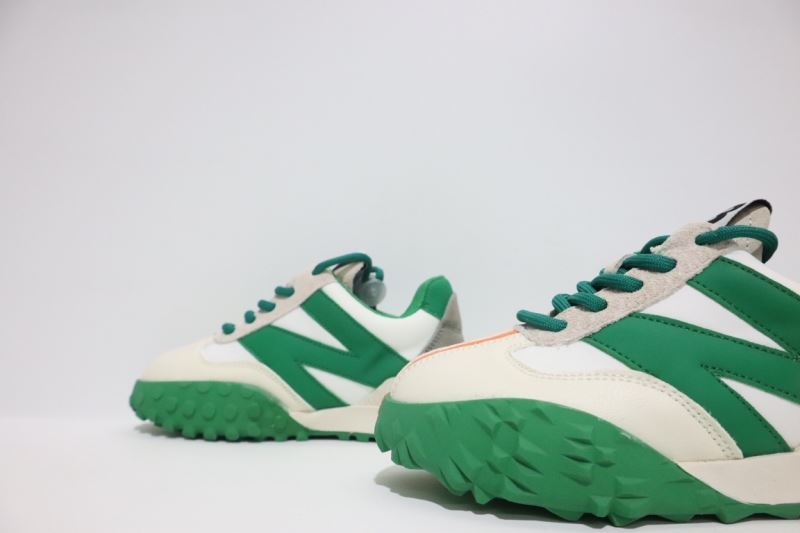 NEW BALANCE SHOES